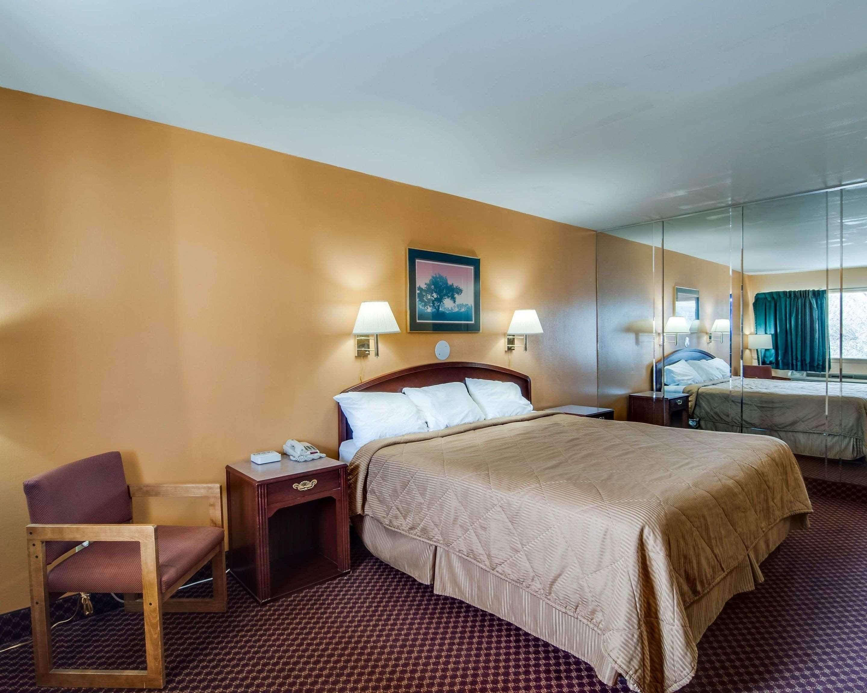 Econo Lodge Near Bluefield College Εξωτερικό φωτογραφία