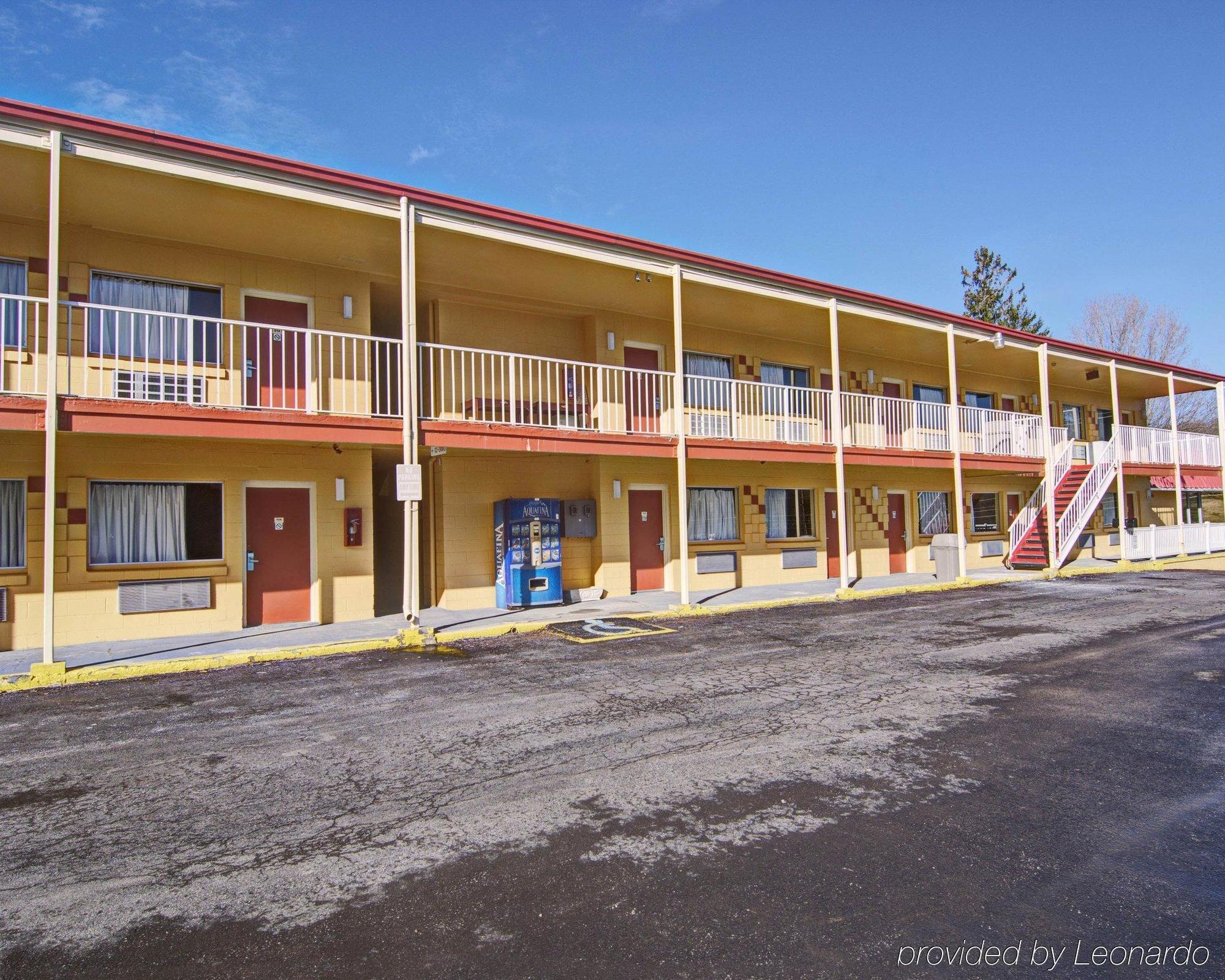 Econo Lodge Near Bluefield College Εξωτερικό φωτογραφία