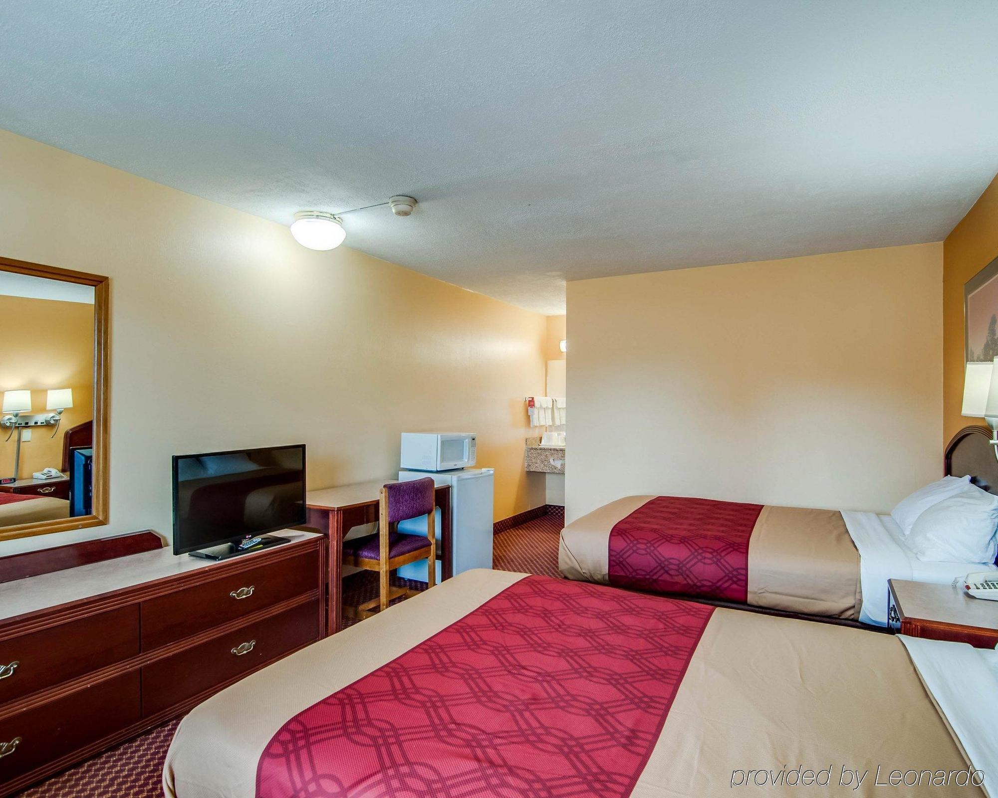 Econo Lodge Near Bluefield College Εξωτερικό φωτογραφία